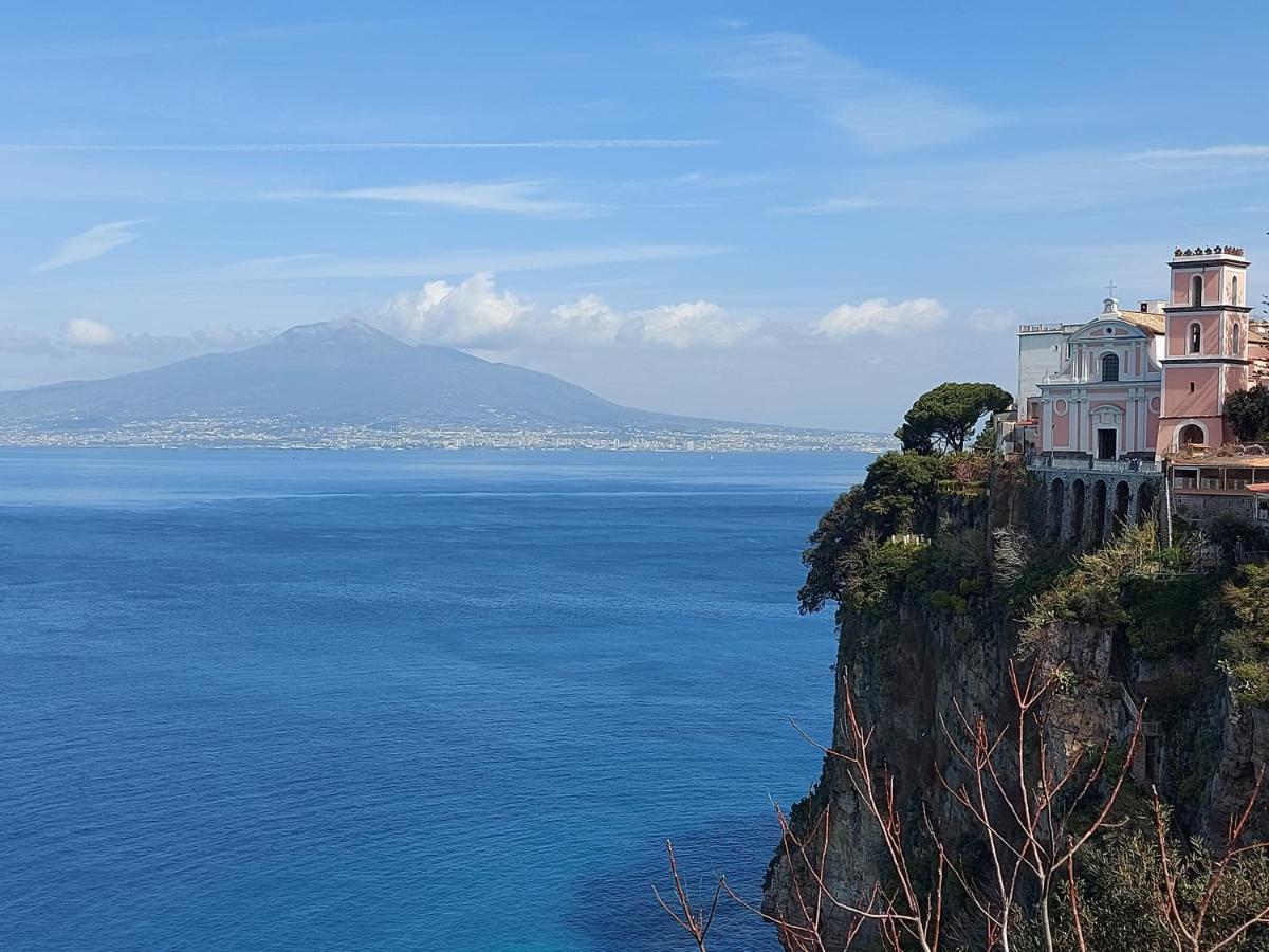 Margherita House Sorrento Vico Equense Exterior foto